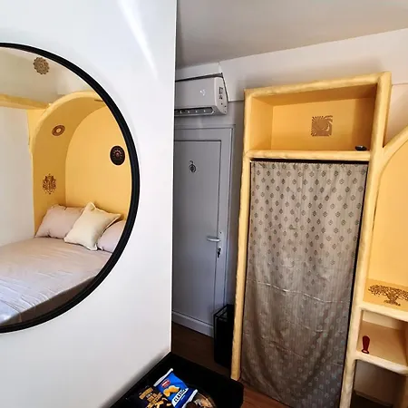 Plutus And With Free Parking Apartment