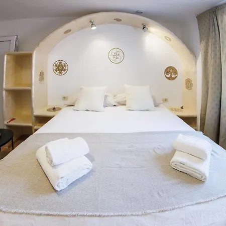 Plutus And With Free Parking *