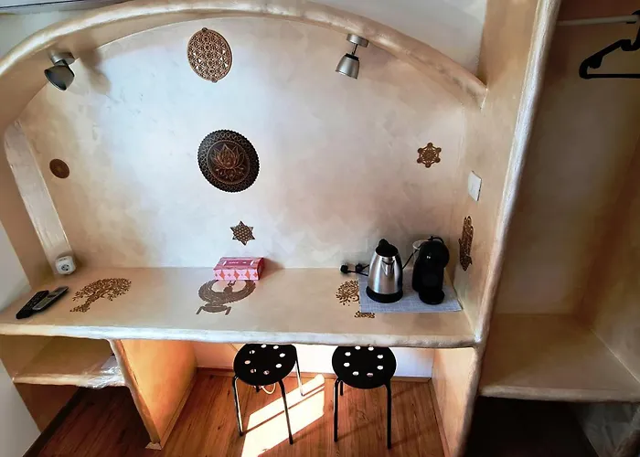 Plutus And With Free Parking Appartement