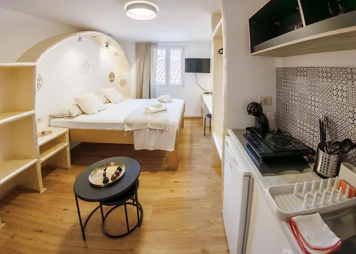 Appartement Plutus And With Free Parking